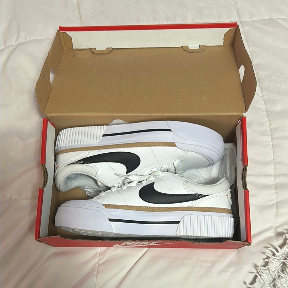 WOMENS nike court legacy lift shoes
